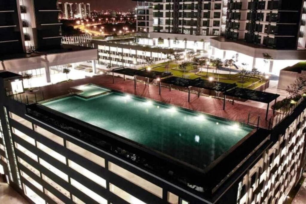 Kenwingston Cyberjaya Free Wifi By Premium Stay Екстериор снимка